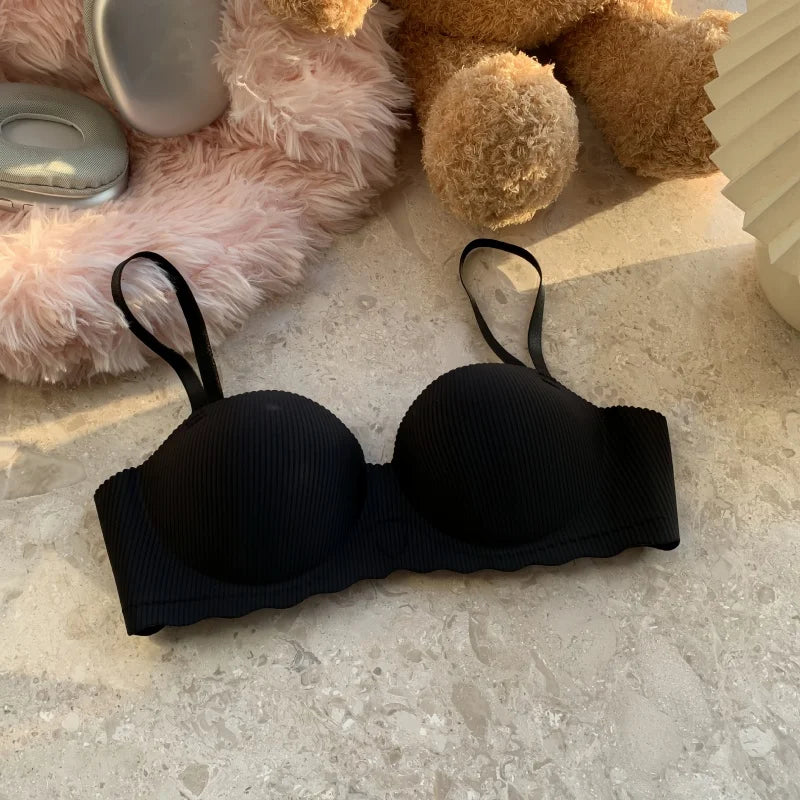 Soft Padded Wireless Push-Up Bra