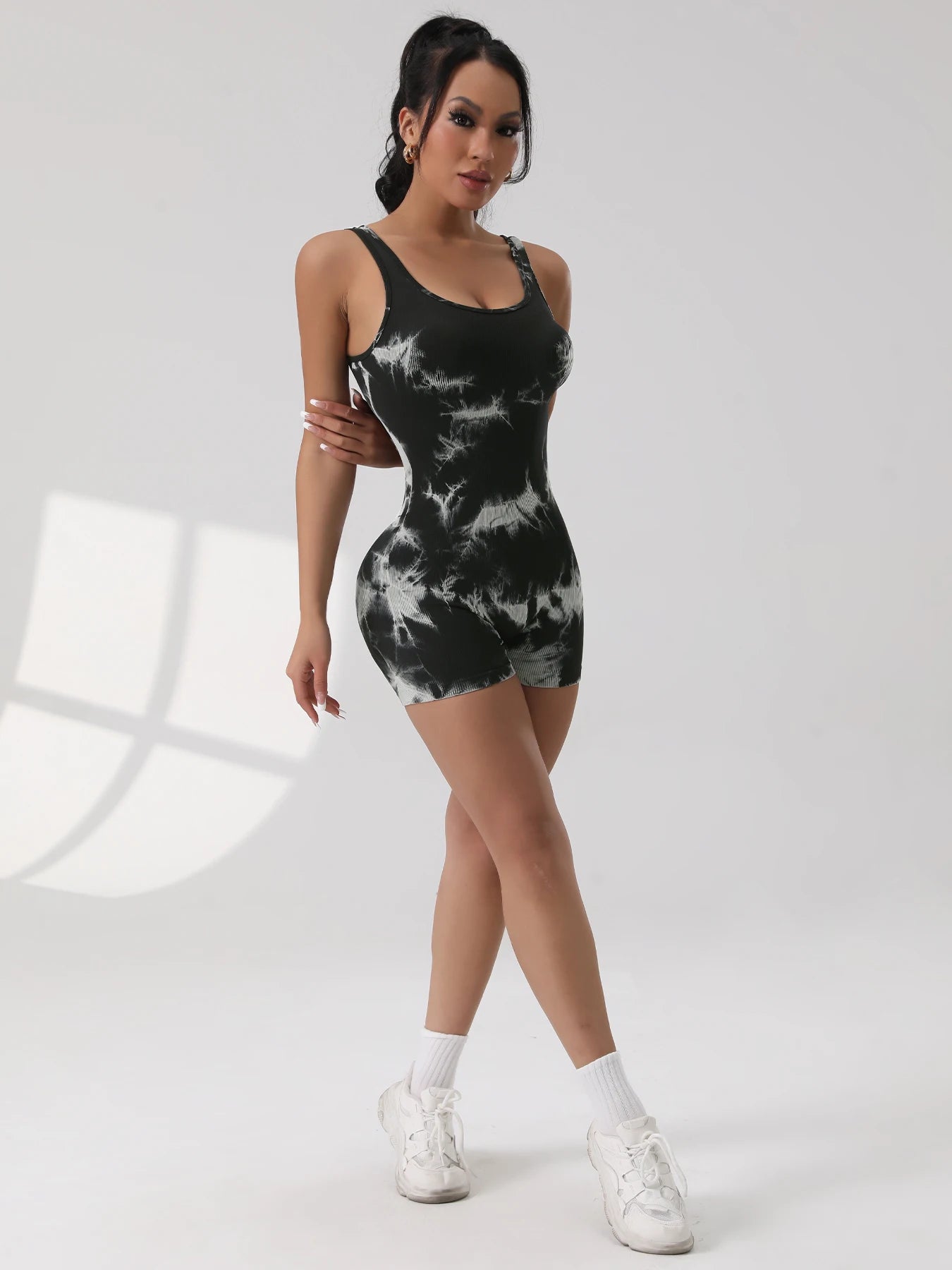 Backless Yoga Suit – U-Neck Sleeveless Sports Jumpsuit for Women