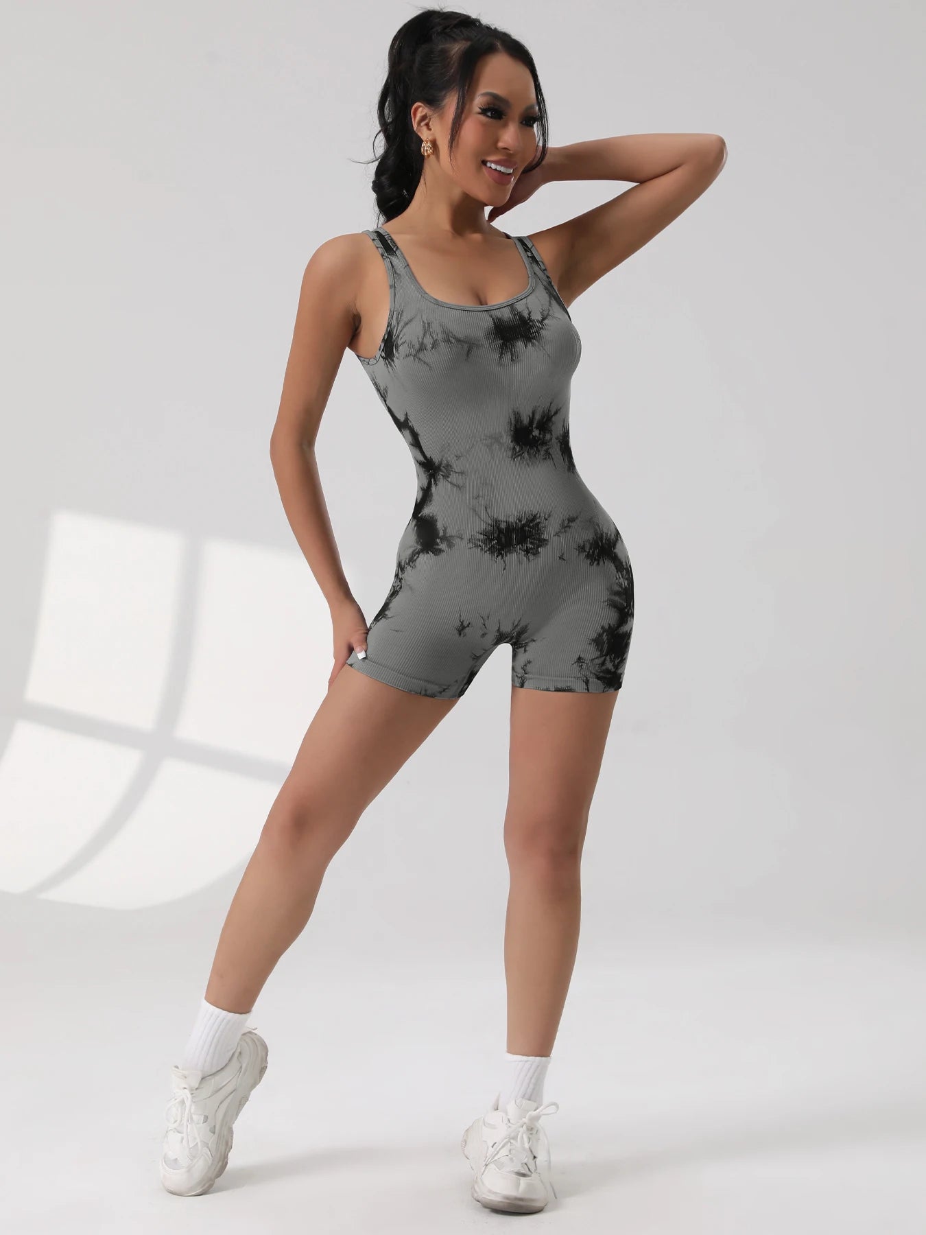 Backless Yoga Suit – U-Neck Sleeveless Sports Jumpsuit for Women