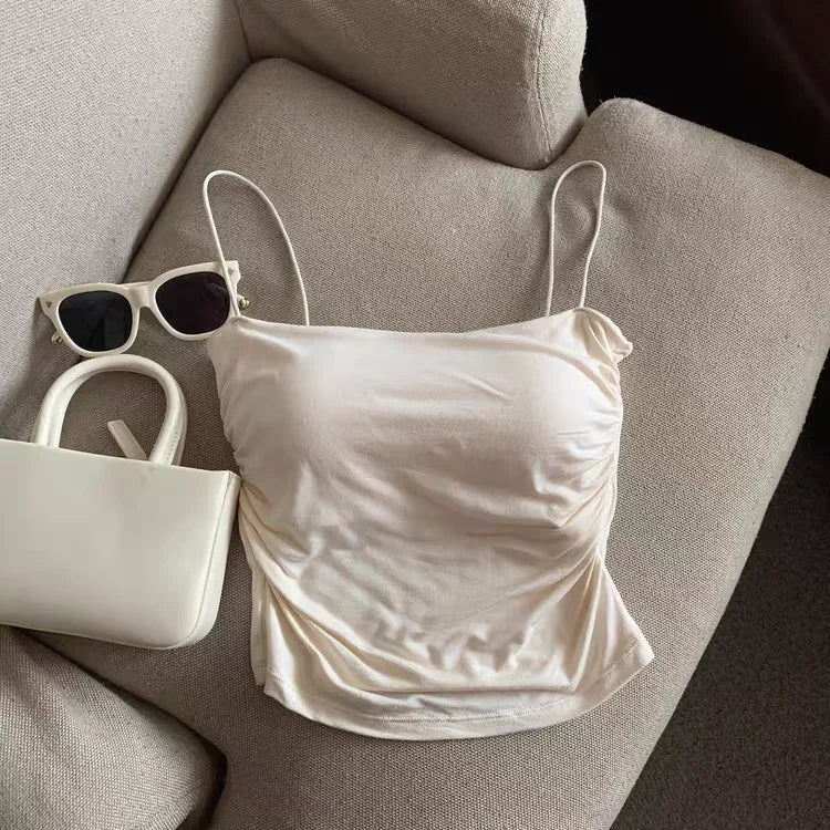 Women’s Sleeveless Seamless Tank Top with Built-In Chest Pads