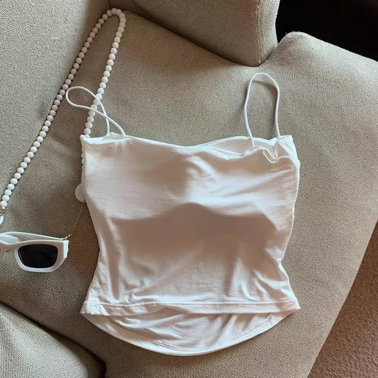 Women’s Sleeveless Seamless Tank Top with Built-In Chest Pads